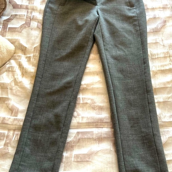 🔥🔥J. Crew Gray Classic Pantsuit with Straight-Leg Cut🔥🔥 - Picture 4 of 13